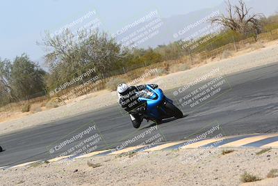 media/Mar-28-2022-Superbike Trackdays (Mon) [[b8603d0f67]]/Open Track Time/Turn 3 Inside/